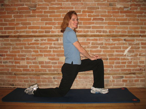 Karin-XO-Fitness-Hip-Flexor-Stretch